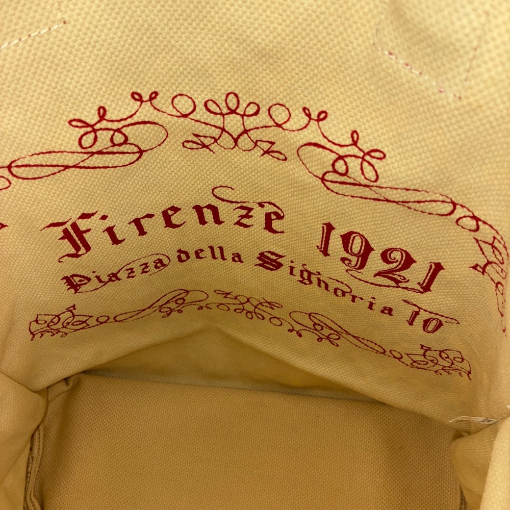 Authentic Gucci Garden tote “Firenze 1921 Piazza della Signoria” - Picture 9 of 16